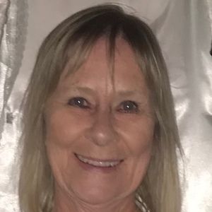 Meet your Posher, Raylene